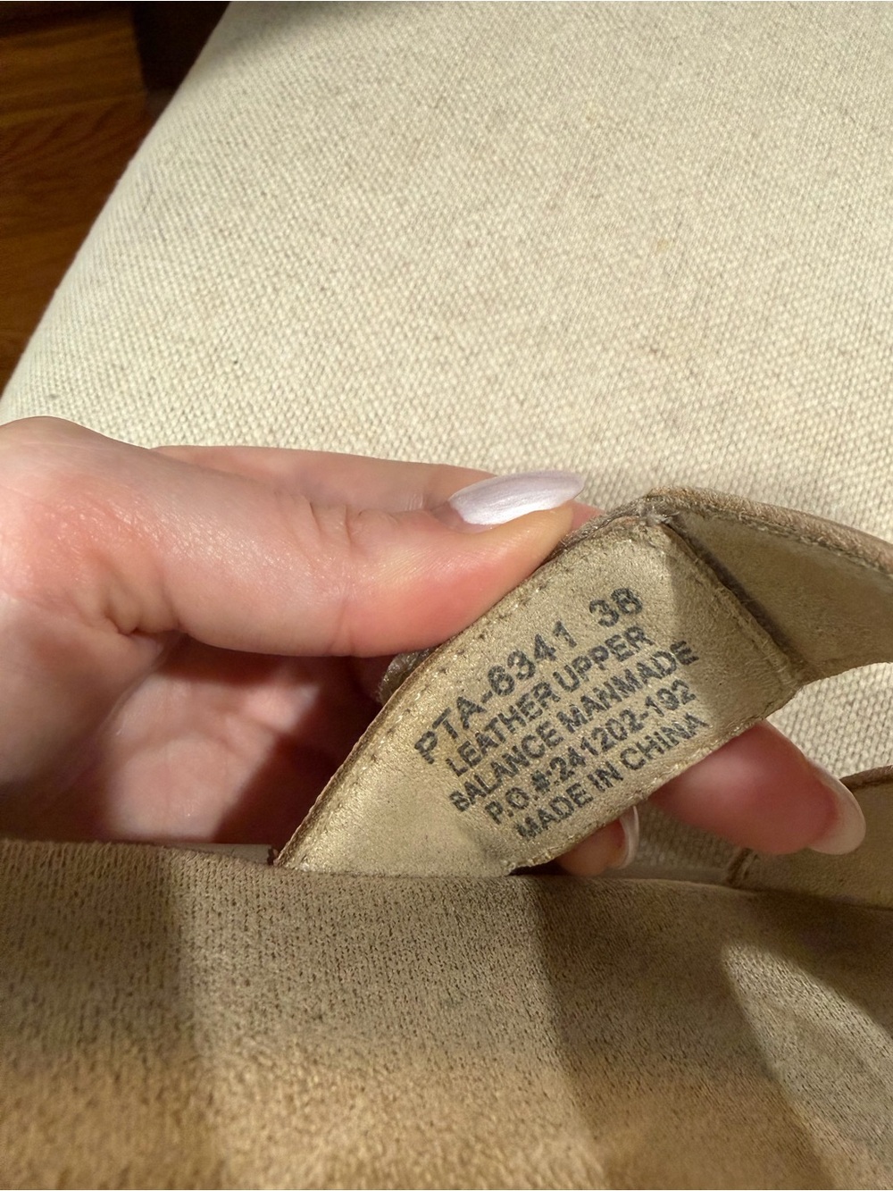 Alegria Women’s Beige Slide Sandals - Picture 5 of 7